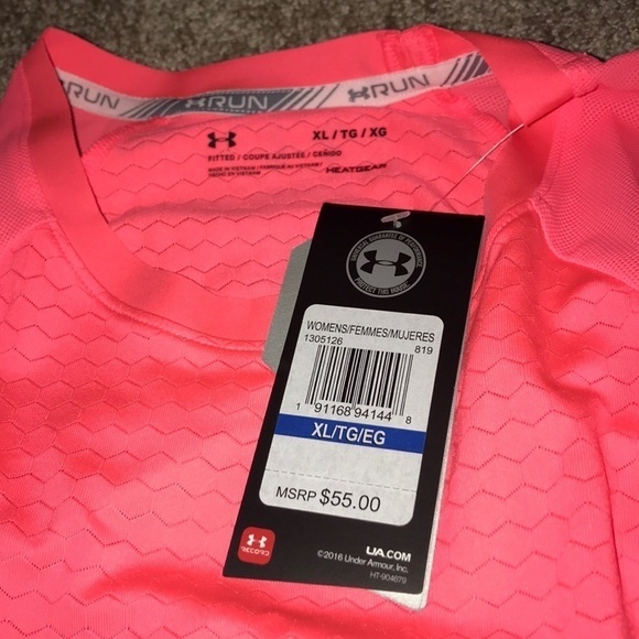 NWT Under Armour Open Back Active Tee - Picture 4 of 5